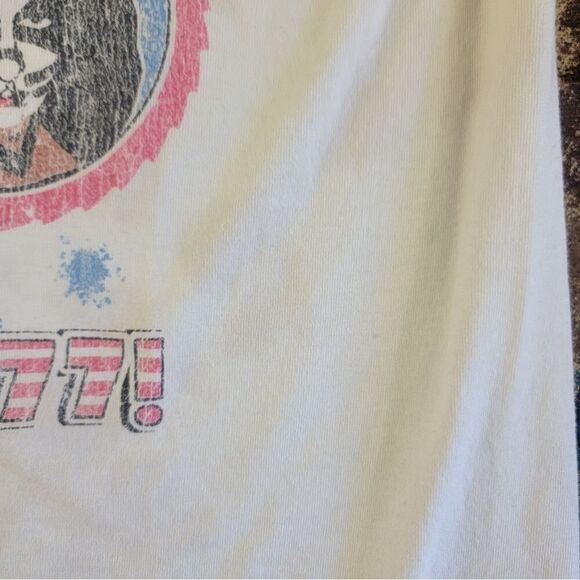 KISS Alive In ‘77 Retro Band T-shirt Men’s Size Small White Short Sleeve - Picture 11 of 15